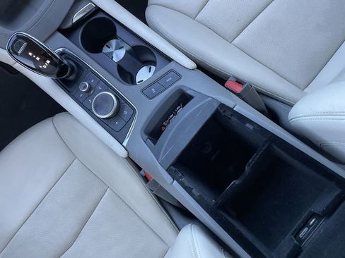 Used 2020 Cadillac XT5 Premium Luxury image 25