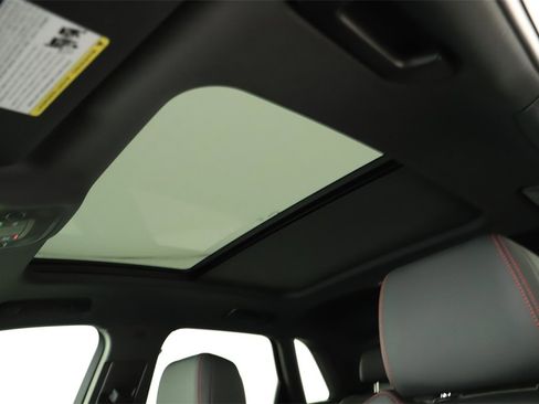 Certified 2025 Audi Q3 2.0T Premium Plus w/ Premium Plus Package image 26