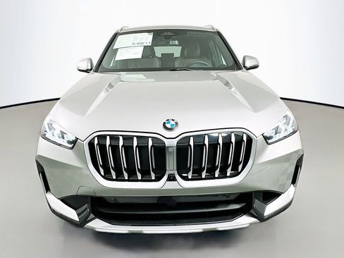 Used 2025 BMW X1 xDrive28i w/ Premium Package image 2