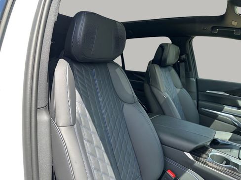 New 2025 Cadillac Escalade IQ Sport 1 image 15