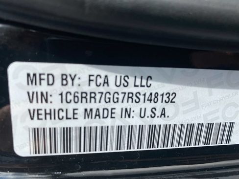 Used 2024 RAM 1500 Classic SLT AWD/4WD image 28