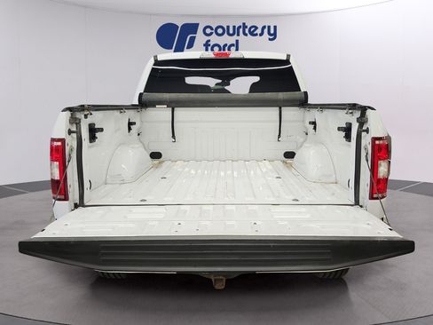 Used 2019 Ford F150 XL w/ Equipment Group 101A Mid AWD/4WD image 9