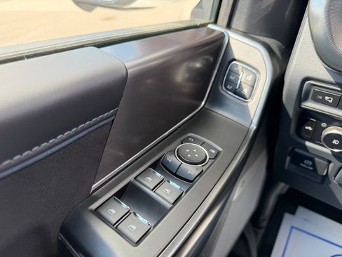 Used 2024 Ford F150 Platinum AWD/4WD image 31
