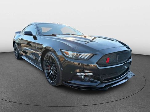Used 2015 Ford Mustang GT image 1