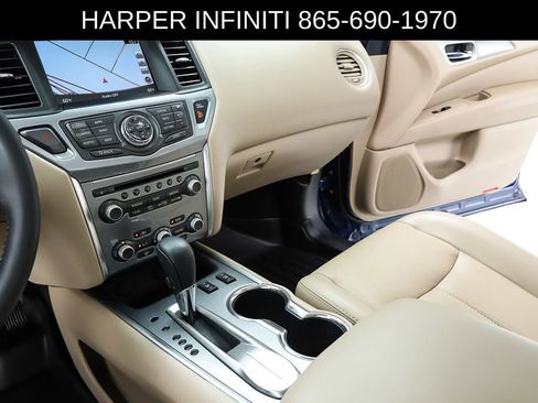 Used 2017 Nissan Pathfinder SL w/ SL Premium Package FWD image 24