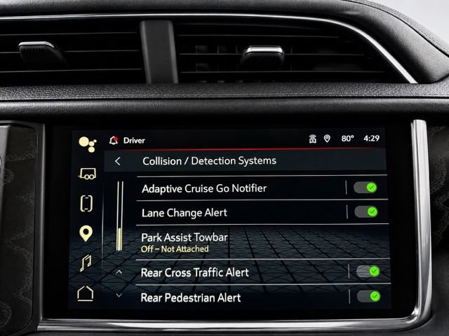 Used 2024 GMC Yukon Denali w/ Advanced Technology Package AWD/4WD image 37