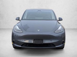 Used 2022 Tesla Model Y Long Range video 2