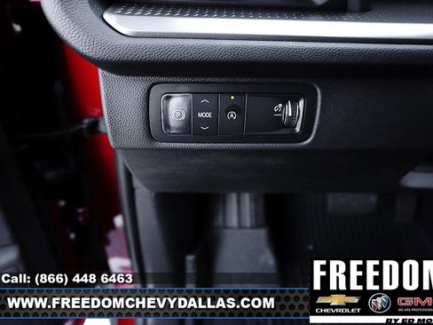 New 2026 Chevrolet Traverse LT w/ Driver Confidence Package image 28