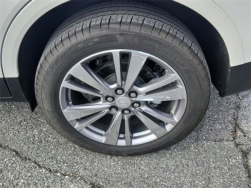 New 2025 Cadillac XT5 Premium Luxury image 5