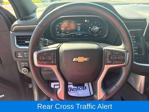 Used 2023 Chevrolet Suburban LT w/ Luxury Package AWD/4WD image 27
