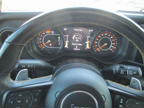 Used 2024 Jeep Wrangler Unlimited Rubicon 392 image 25