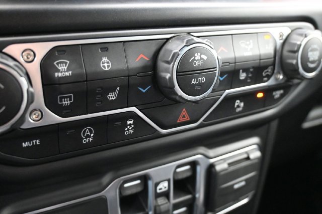 Used 2021 Jeep Wrangler Unlimited Rubicon AWD/4WD image 30