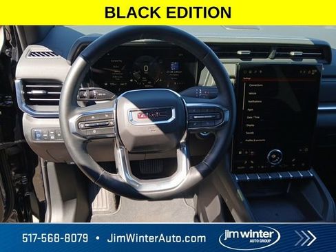Used 2025 GMC Terrain Elevation w/ Black Edition AWD/4WD image 17
