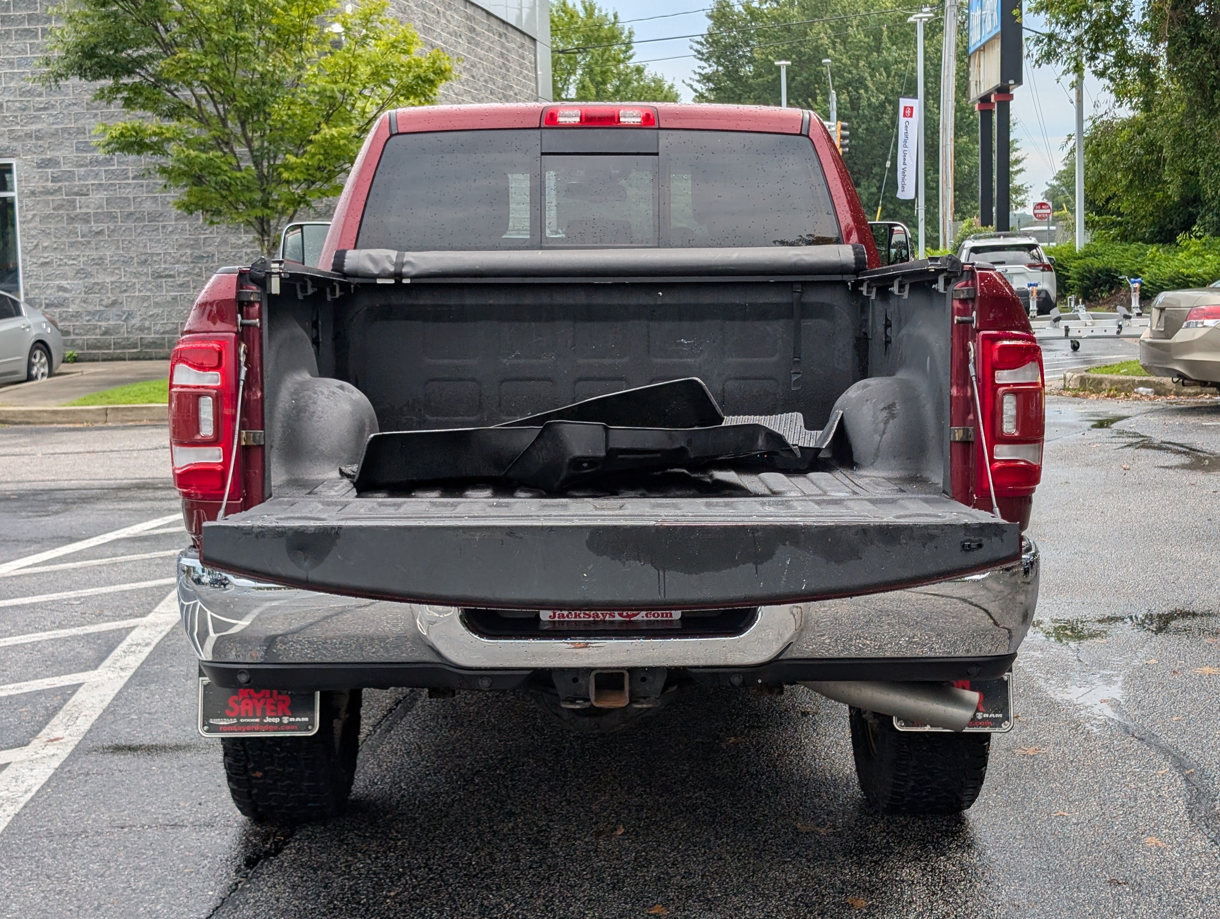 Used 2019 RAM 2500 Laramie AWD/4WD image 14