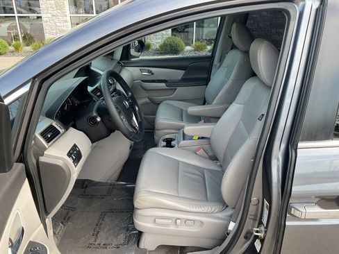 Used 2016 Honda Odyssey EX-L image 13