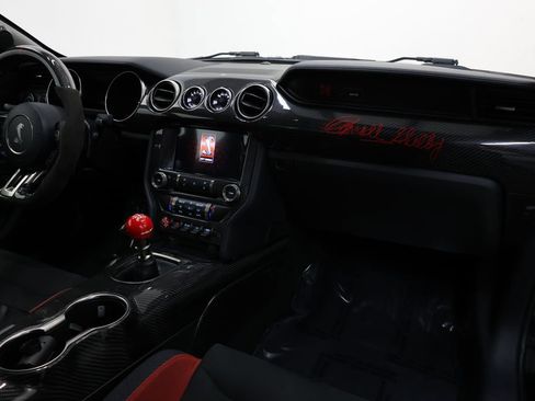 Used 2019 Ford Mustang Shelby GT350R w/ GT350R Equipment Group 920A RWD image 87