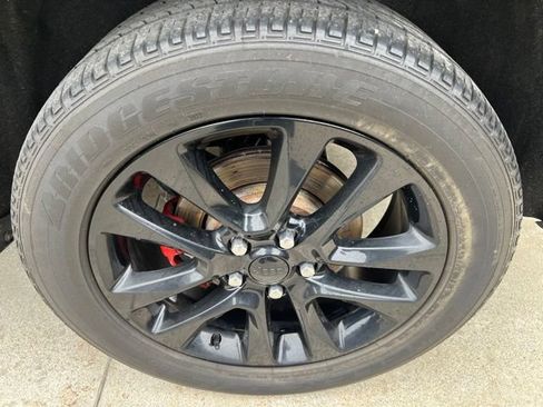 Certified 2021 Jeep Grand Cherokee Laredo X AWD/4WD image 10