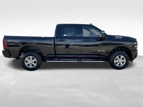 New 2026 RAM 2500 Big Horn image 7