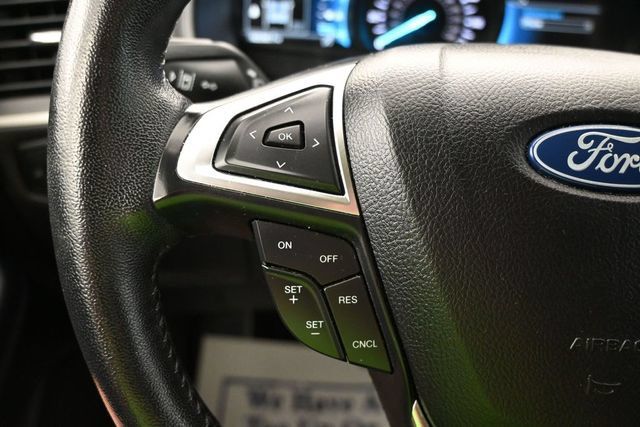 Used 2024 Ford Edge SEL AWD/4WD image 15