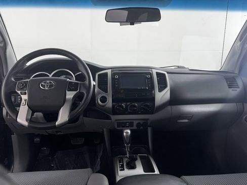 Used 2014 Toyota Tacoma 4x4 Double Cab image 40
