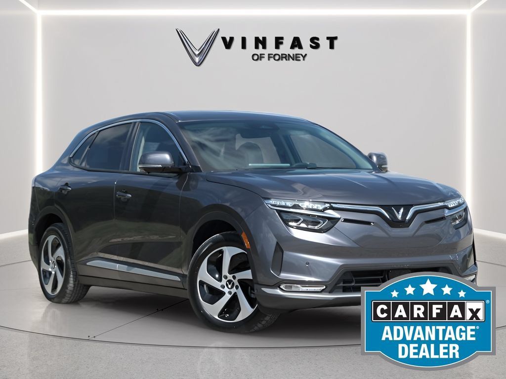 Used 2023 VinFast VF 8 Eco AWD/4WD image 1