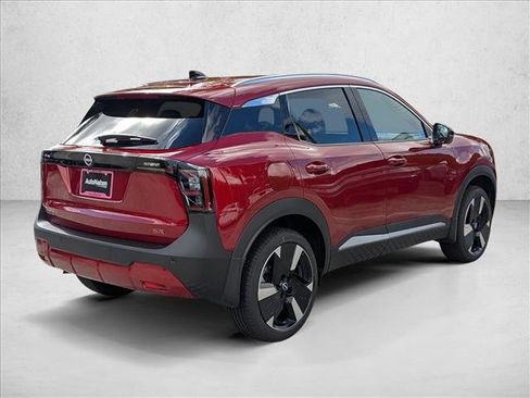 New 2026 Nissan Kicks SR image 2