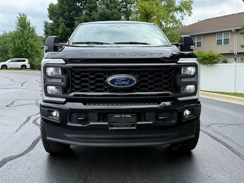 Used 2023 Ford F250 XLT w/ XLT Premium Package AWD/4WD image 11