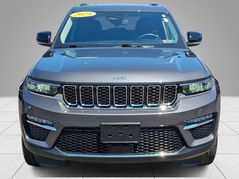 Used 2023 Jeep Grand Cherokee Limited AWD/4WD image 3