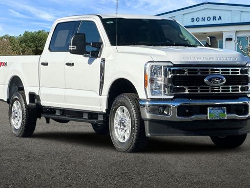 New 2026 Ford F250 XLT w/ FX4 Off-Road Package AWD/4WD image 2