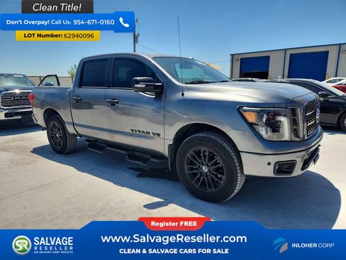 Used 2019 Nissan Titan SL w/ Midnight Edition AWD/4WD image 5