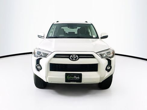 Used 2024 Toyota 4Runner SR5 image 2