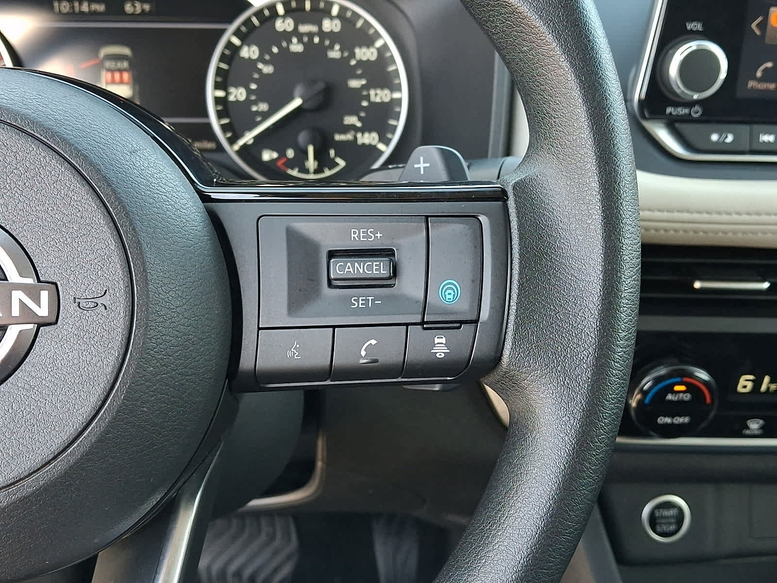 Used 2023 Nissan Rogue SV AWD/4WD image 24