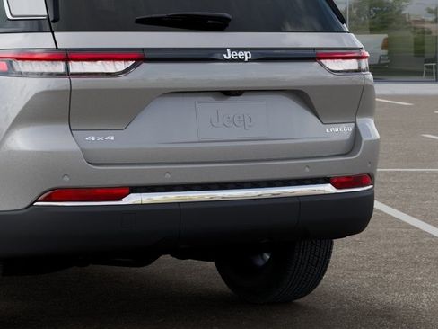 New 2026 Jeep Grand Cherokee Laredo X AWD/4WD image 13