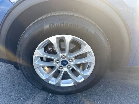 Used 2022 Ford Escape SE w/ Convenience Package image 16