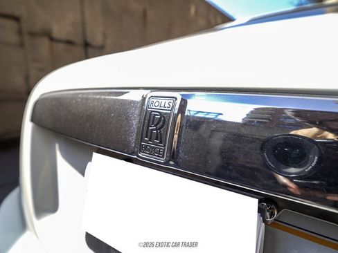 Used 2017 Rolls-Royce Wraith RWD image 70