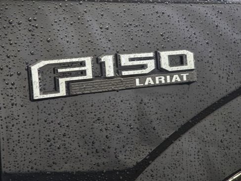 Used 2018 Ford F150 Lariat w/ Equipment Group 501A Mid image 31