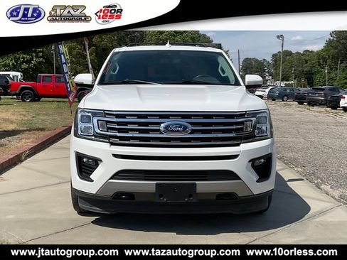 Used 2020 Ford Expedition XLT w/ Equipment Group 202A AWD/4WD image 2