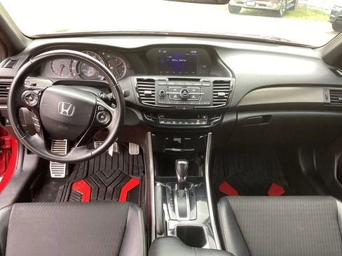 Used 2016 Honda Accord Sport image 17