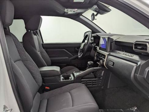 Used 2024 Toyota Tacoma SR RWD image 16