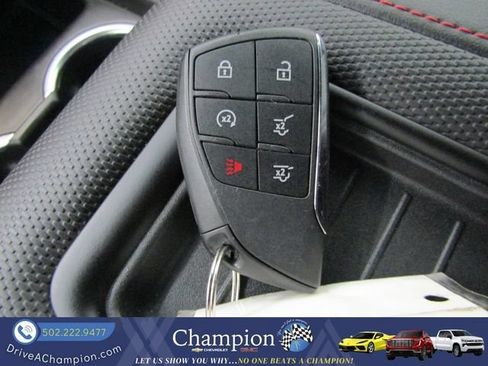 Used 2022 Chevrolet Suburban RST w/ Luxury Package RWD image 10