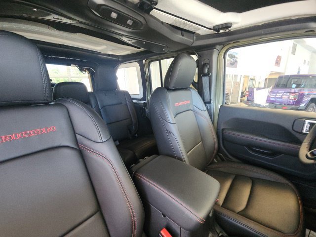 Certified 2026 Jeep Wrangler Unlimited Rubicon AWD/4WD image 19