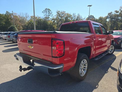 Used 2018 Chevrolet Silverado 1500 LT w/ Trailering Package image 5