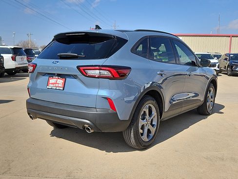 Used 2025 Ford Escape ST-Line image 3