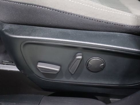 Used 2022 Ford Escape SE AWD/4WD image 10