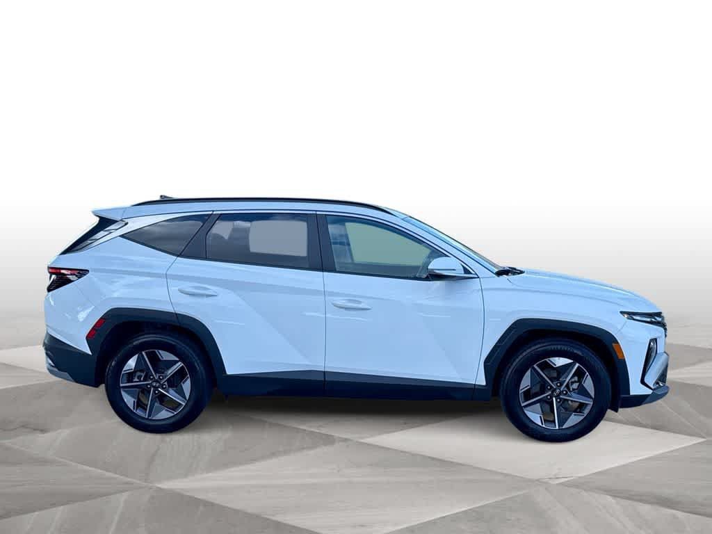 Used 2026 Hyundai Tucson SEL FWD image 9
