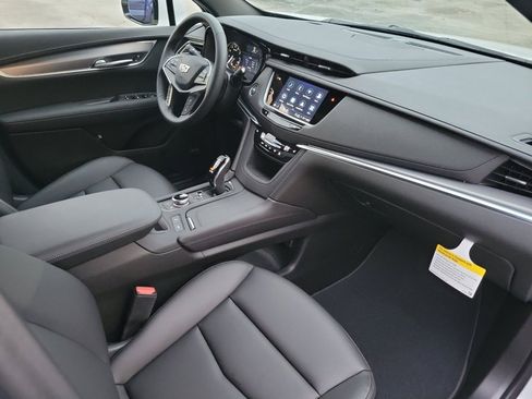 New 2026 Cadillac XT5 Luxury FWD image 28
