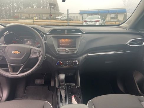 Used 2023 Chevrolet TrailBlazer LT image 21