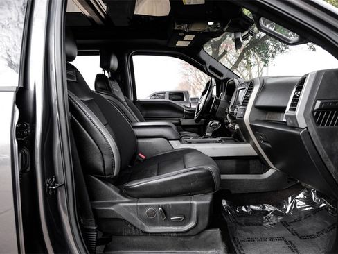 Used 2019 Ford F150 Raptor w/ Equipment Group 802A Luxury image 39