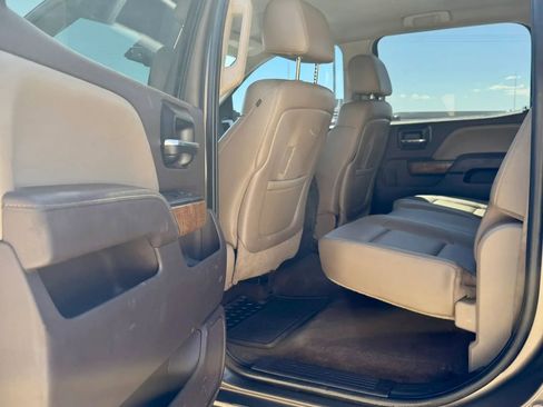 Used 2015 GMC Sierra 3500 SLT w/ Duramax Plus Package AWD/4WD image 18