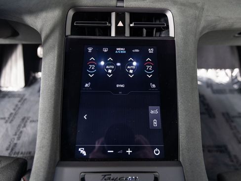 Certified 2023 Porsche Taycan GTS image 19